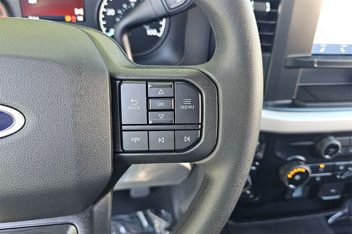 2025 Ford F-250SD XLT  TX