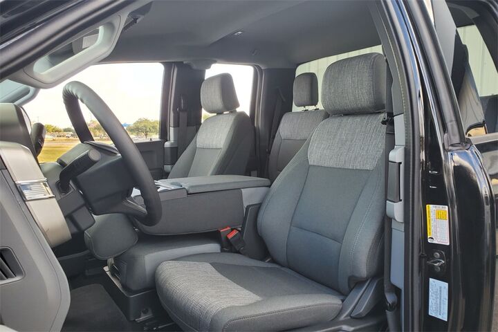 2025 Ford F-250SD XLT  TX
