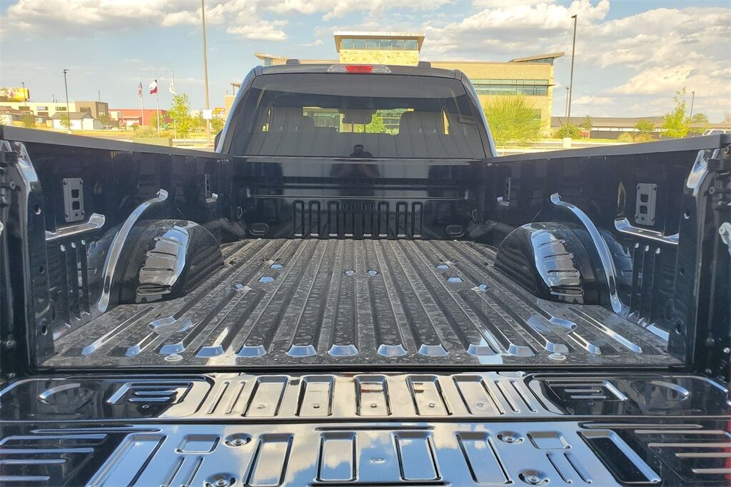 2025 Ford F-250SD XLT Hondo TX