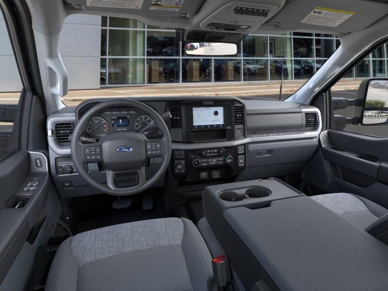 2025 Ford F-250SD XLT Green Bay WI