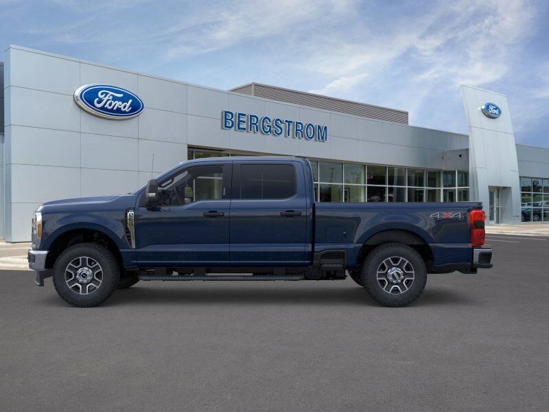 2025 Ford F-250SD XLT Green Bay WI