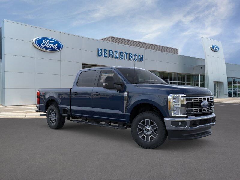 2025 Ford F-250SD XLT Green Bay WI