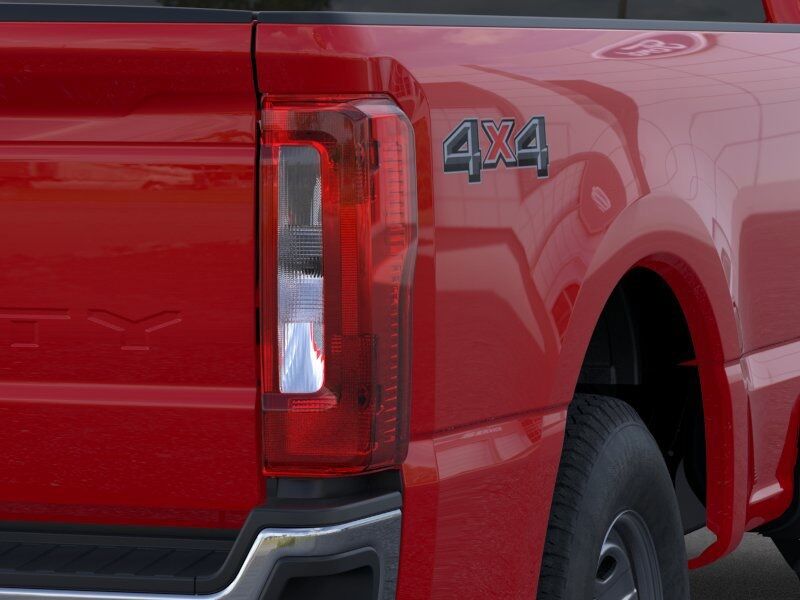 2025 Ford F-250SD XLT Green Bay WI
