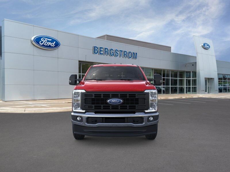 2025 Ford F-250SD XLT Green Bay WI