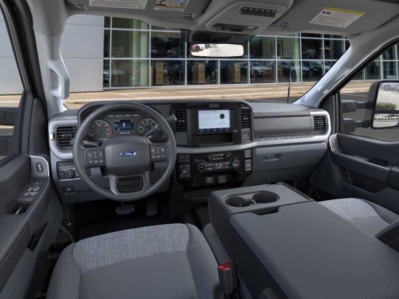 2025 Ford F-250SD XLT Green Bay WI