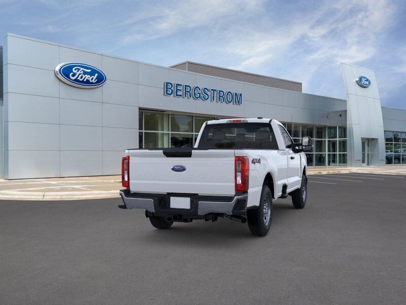 2025 Ford F-250SD XLT Green Bay WI