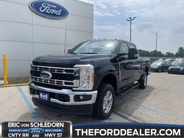 2025 Ford F-250SD XLT Milwaukee WI
