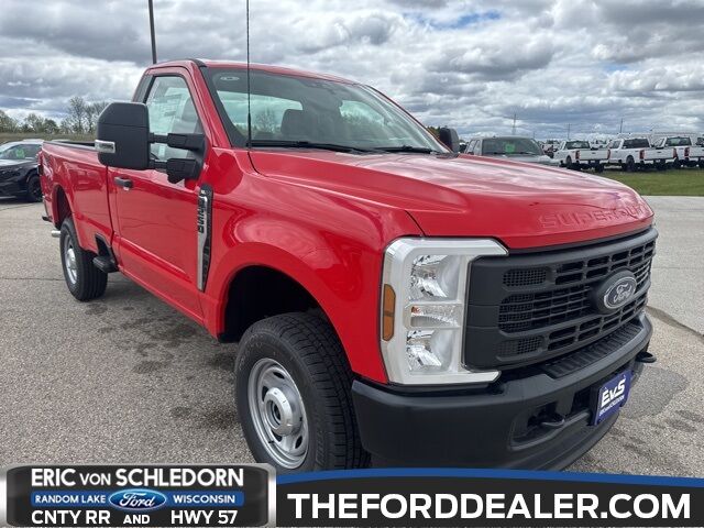 2025 Ford F-250SD XLT Milwaukee WI
