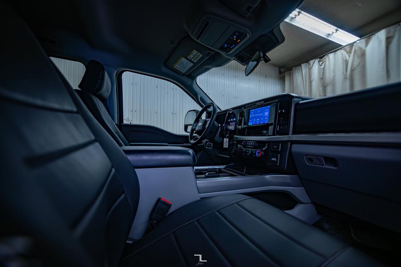 2025 Ford F-350 4x4 Crew Cab XLT Longbox PSeat BCam Red Deer AB