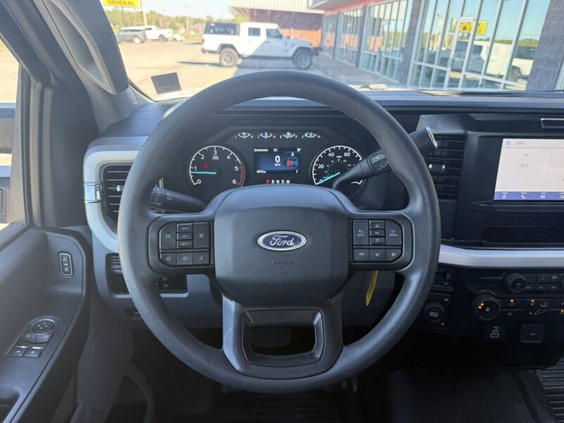 2025 Ford F-350 DRW 4x4 7.3L V8 Flatbed 4k mi's XL Collinsville OK