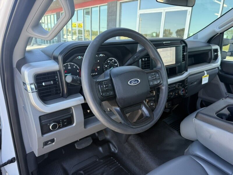2025 Ford F-350 DRW 4x4 7.3L V8 Flatbed 4k mi's XL Collinsville OK