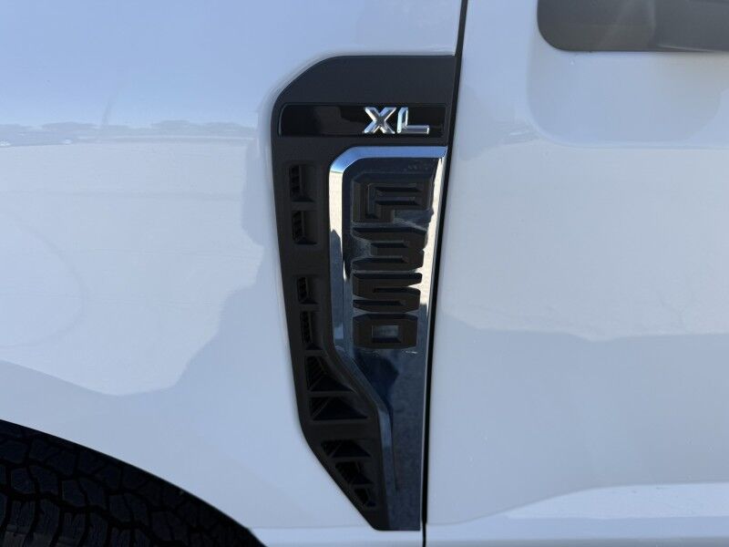 2025 Ford F-350 DRW 4x4 7.3L V8 Flatbed 4k mi's XL Collinsville OK