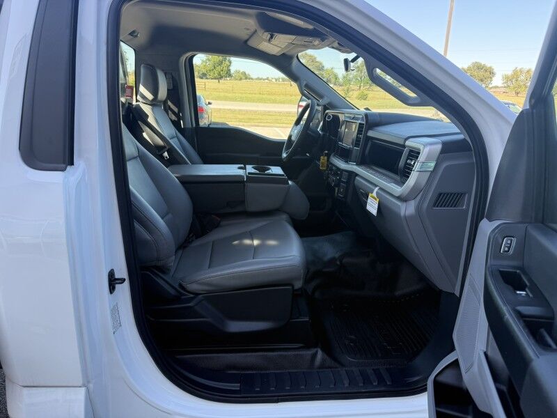 2025 Ford F-350 DRW 4x4 7.3L V8 Flatbed 4k mi's XL Collinsville OK