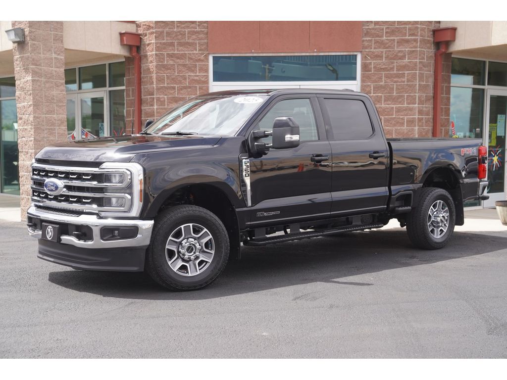 2025 Ford F-350 LARIAT
