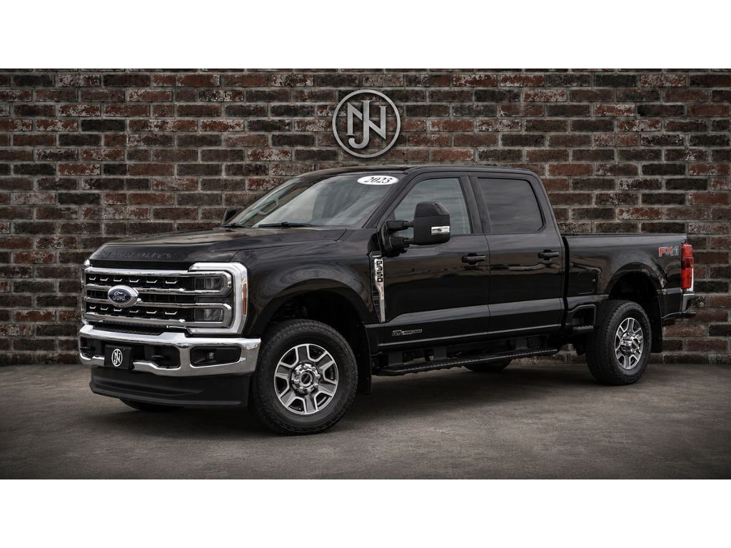 2025 Ford F-350 LARIAT