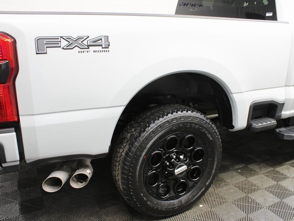 2025 Ford F-350 Super Duty 4x4 Crew Cab Lariat SRW Fond du Lac WI
