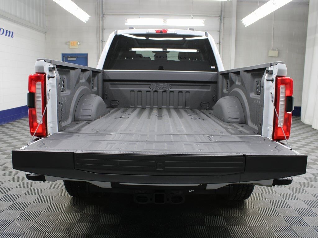 2025 Ford F-350 Super Duty 4x4 Crew Cab Lariat SRW Fond du Lac WI