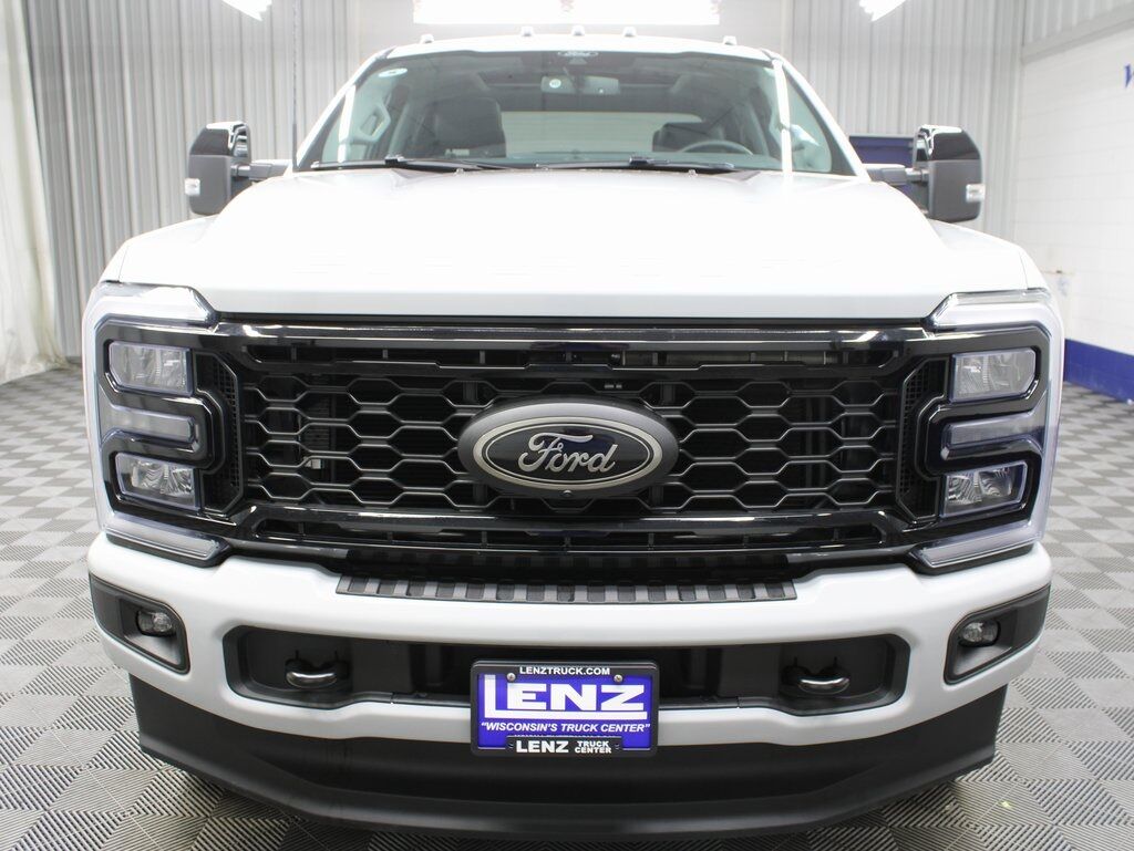 2025 Ford F-350 Super Duty 4x4 Crew Cab Lariat SRW Fond du Lac WI