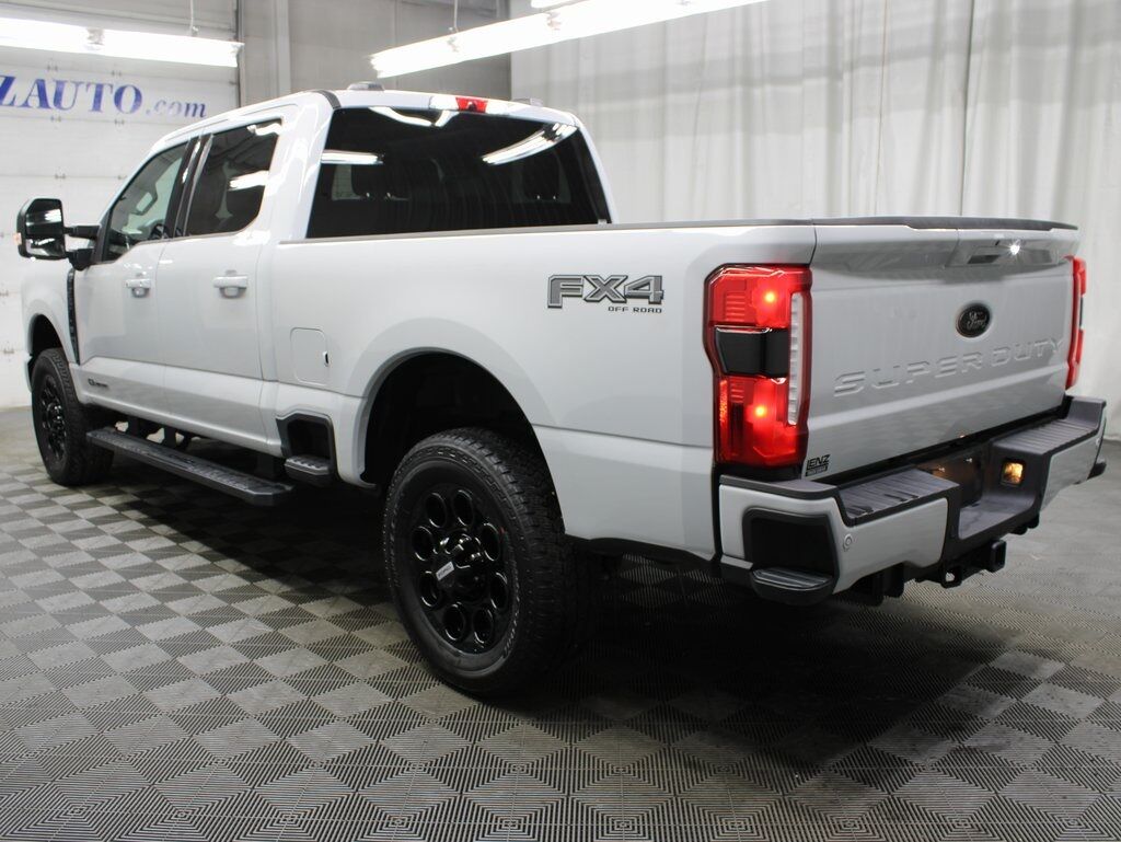 2025 Ford F-350 Super Duty 4x4 Crew Cab Lariat SRW Fond du Lac WI