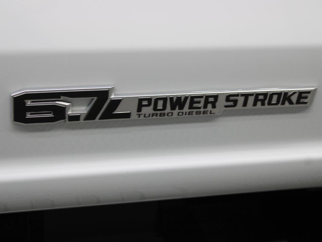 2025 Ford F-350 Super Duty 4x4 Crew Cab Lariat SRW Fond du Lac WI