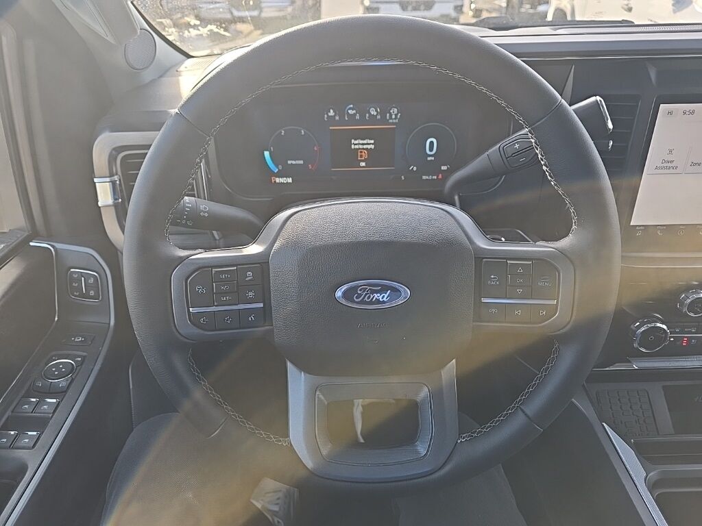 2025 Ford F-350 Super Duty 4x4 Crew Cab Lariat SRW Fond du Lac WI