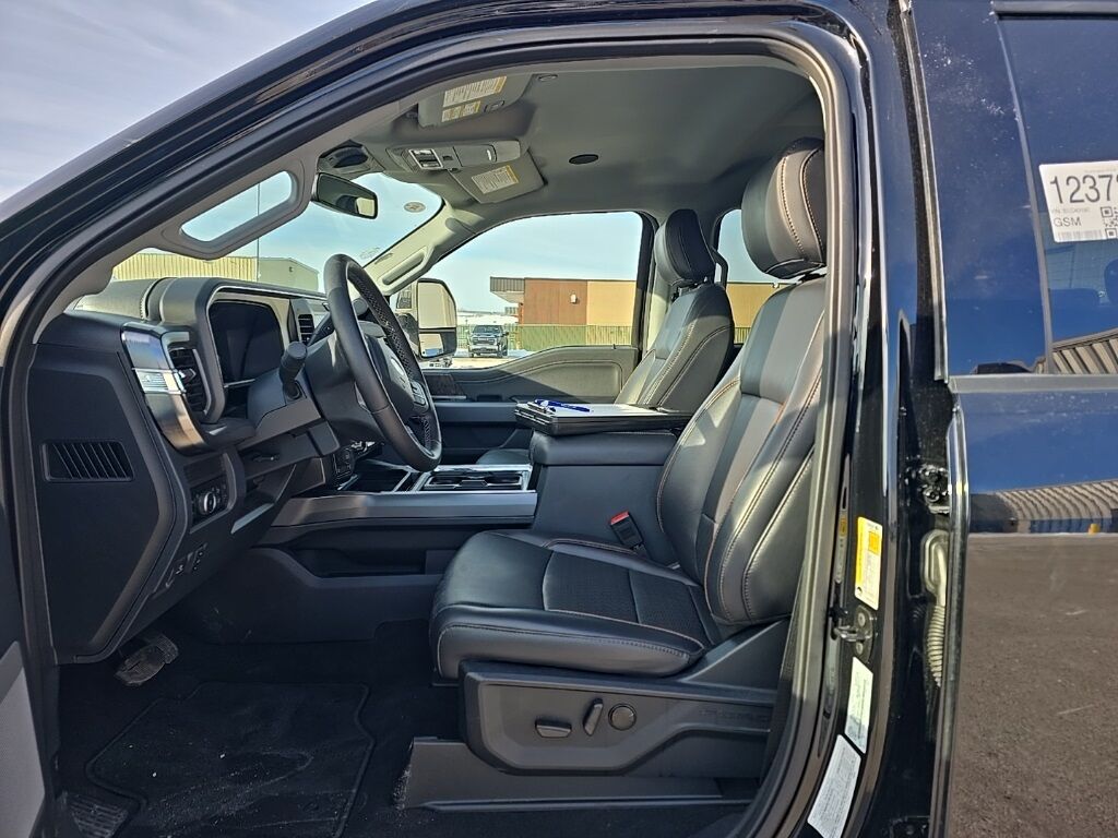 2025 Ford F-350 Super Duty 4x4 Crew Cab Lariat SRW Fond du Lac WI