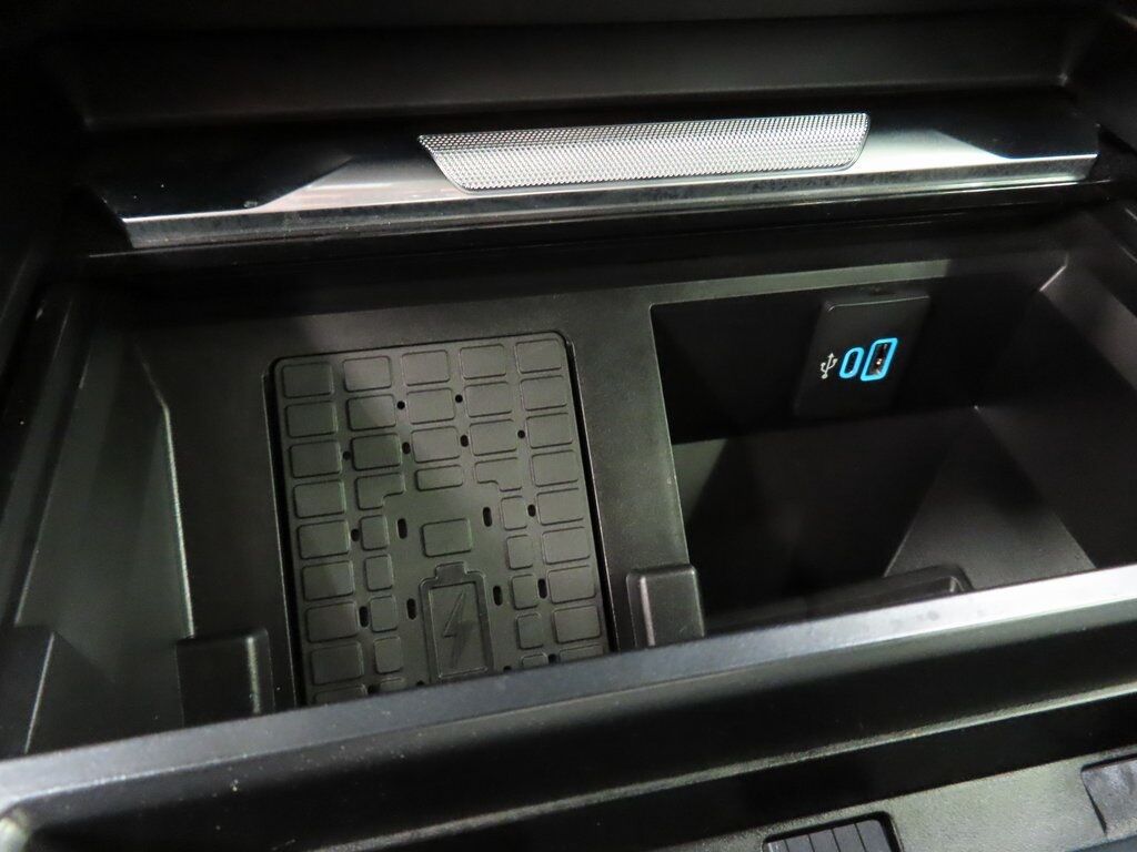 2025 Ford F-350 Super Duty 4x4 Crew Cab Platinum SRW Fond du Lac WI