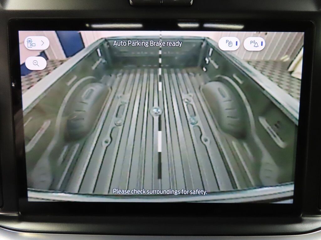 2025 Ford F-350 Super Duty 4x4 Crew Cab Platinum SRW Fond du Lac WI