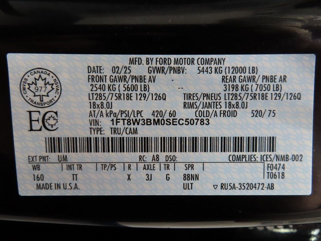 2025 Ford F-350 Super Duty 4x4 Crew Cab Platinum SRW Fond du Lac WI