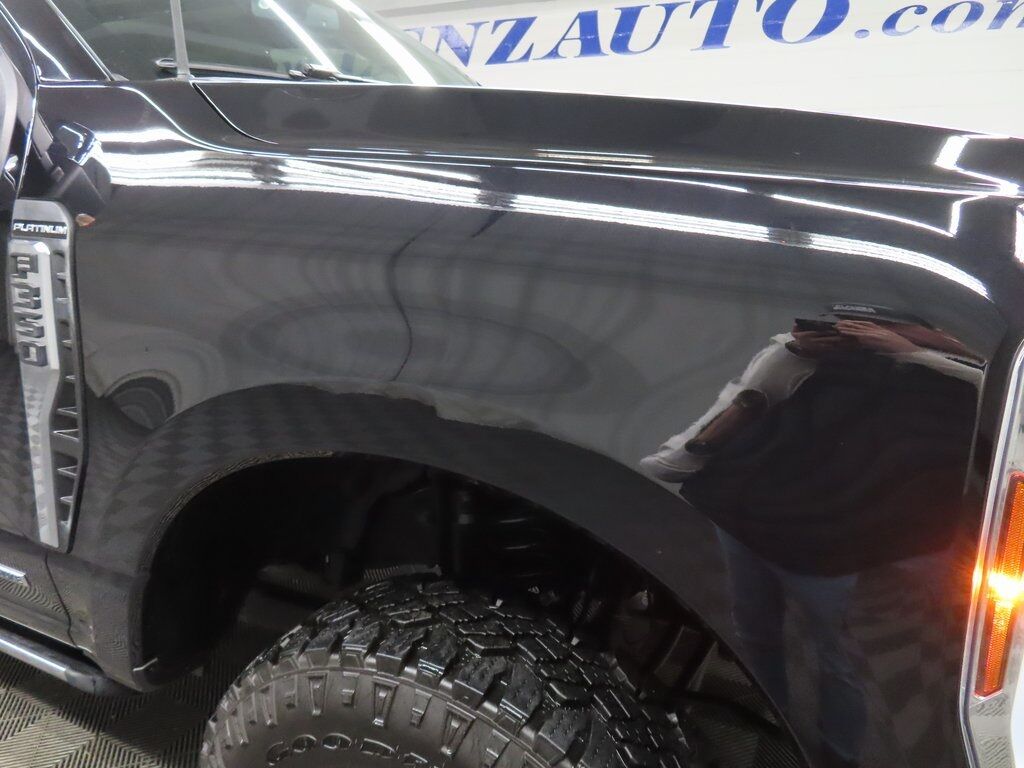 2025 Ford F-350 Super Duty 4x4 Crew Cab Platinum SRW Fond du Lac WI