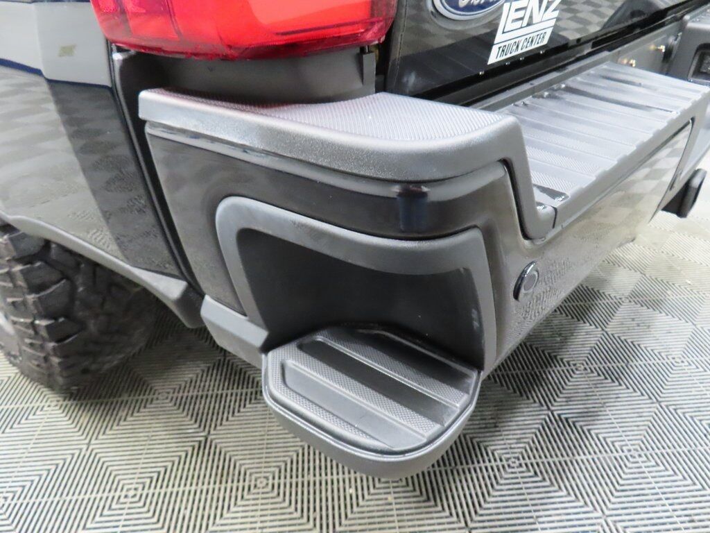 2025 Ford F-350 Super Duty 4x4 Crew Cab Platinum SRW Fond du Lac WI