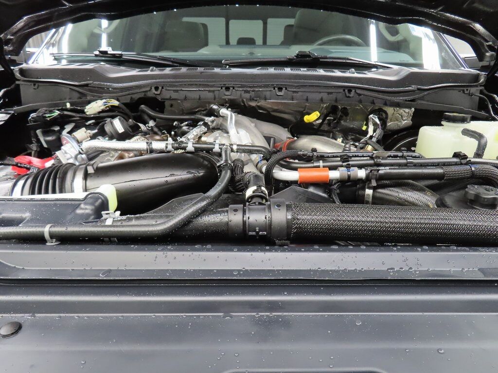 2025 Ford F-350 Super Duty 4x4 Crew Cab Platinum SRW Fond du Lac WI