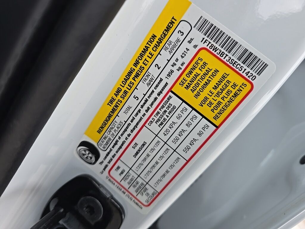 2025 Ford F-350 Super Duty 4x4 Crew Cab XLT SRW Fond du Lac WI