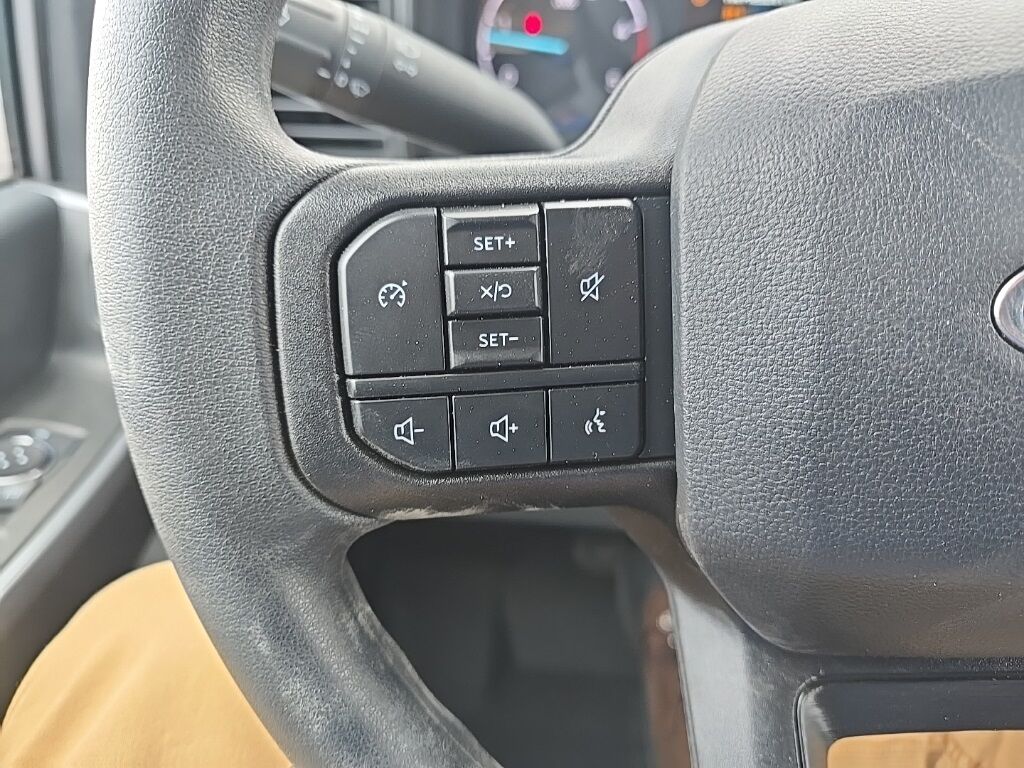 2025 Ford F-350 Super Duty 4x4 Crew Cab XLT SRW Fond du Lac WI