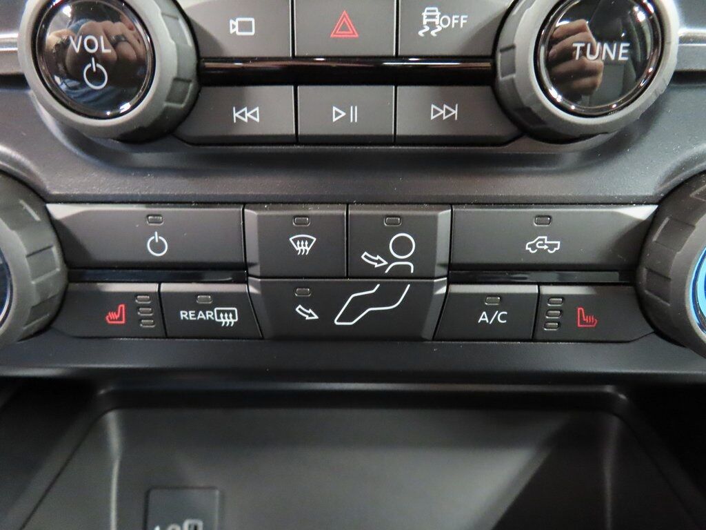 2025 Ford F-350 Super Duty 4x4 Crew Cab XLT SRW Fond du Lac WI