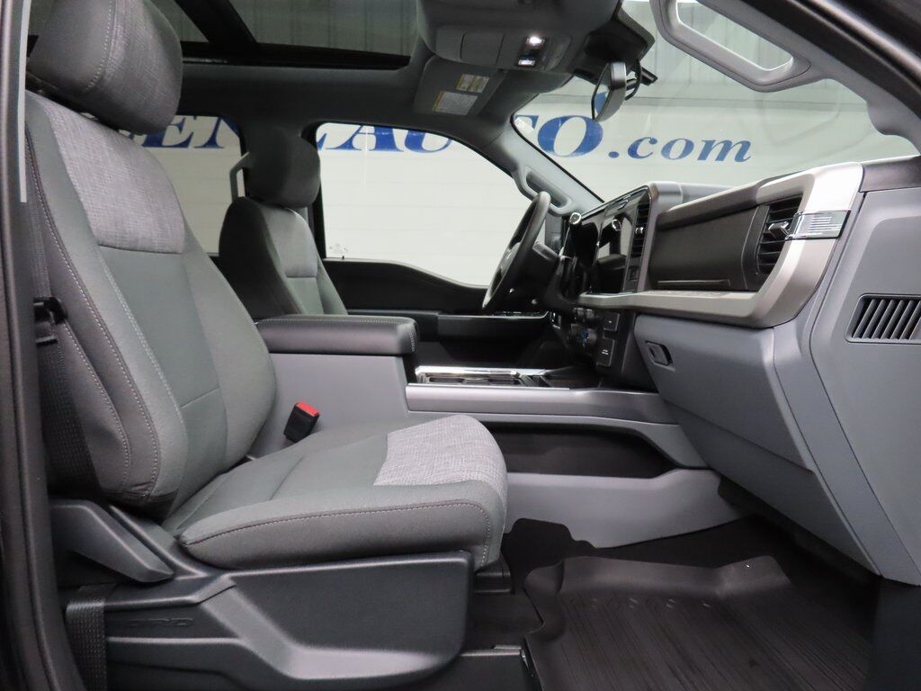 2025 Ford F-350 Super Duty 4x4 Crew Cab XLT SRW Fond du Lac WI