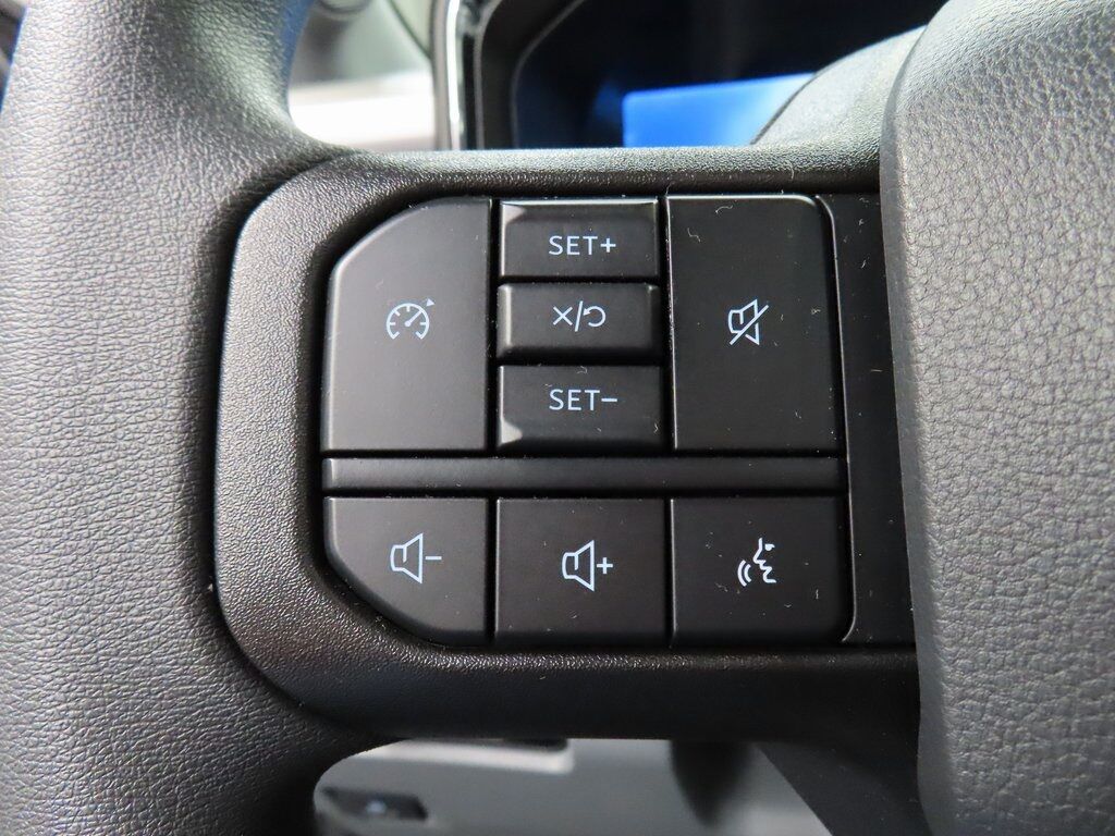 2025 Ford F-350 Super Duty 4x4 Crew Cab XLT SRW Fond du Lac WI