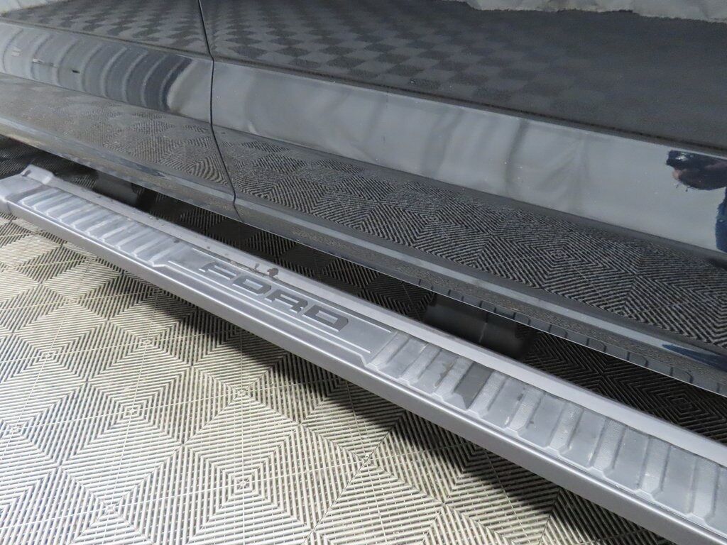 2025 Ford F-350 Super Duty 4x4 Crew Cab XLT SRW Fond du Lac WI