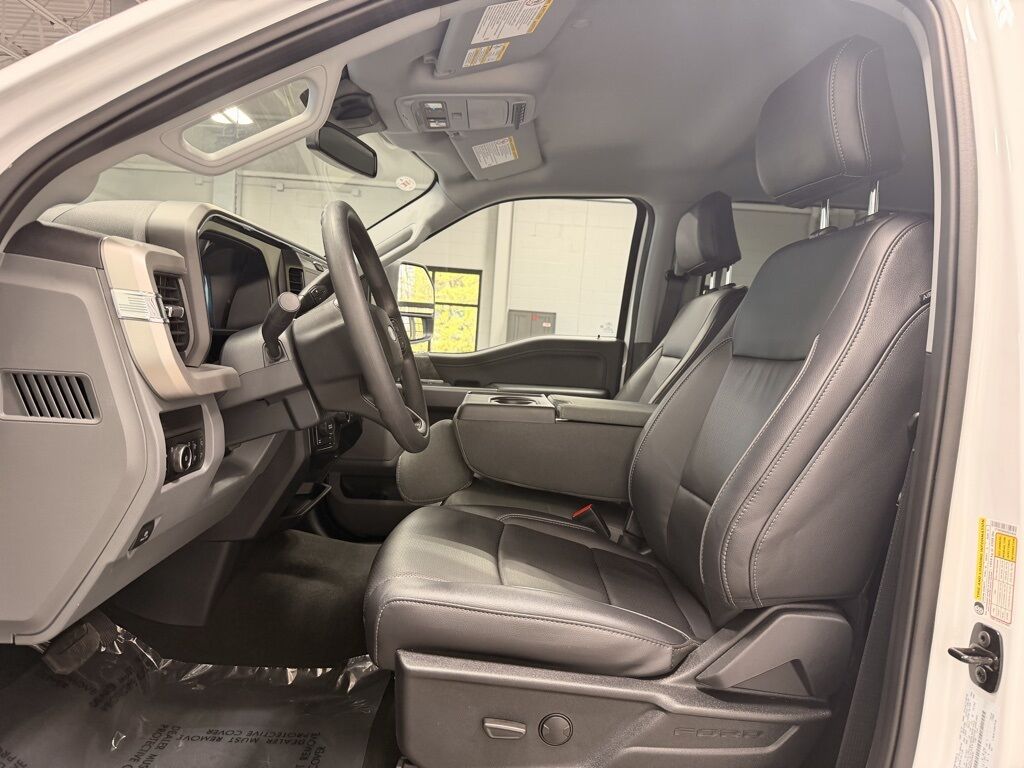 2025 Ford F-350 Super Duty 4x4 Crew Cab XLT SRW Minocqua WI