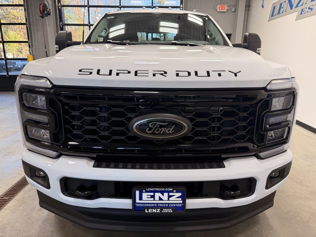 2025 Ford F-350 Super Duty 4x4 Crew Cab XLT SRW Minocqua WI