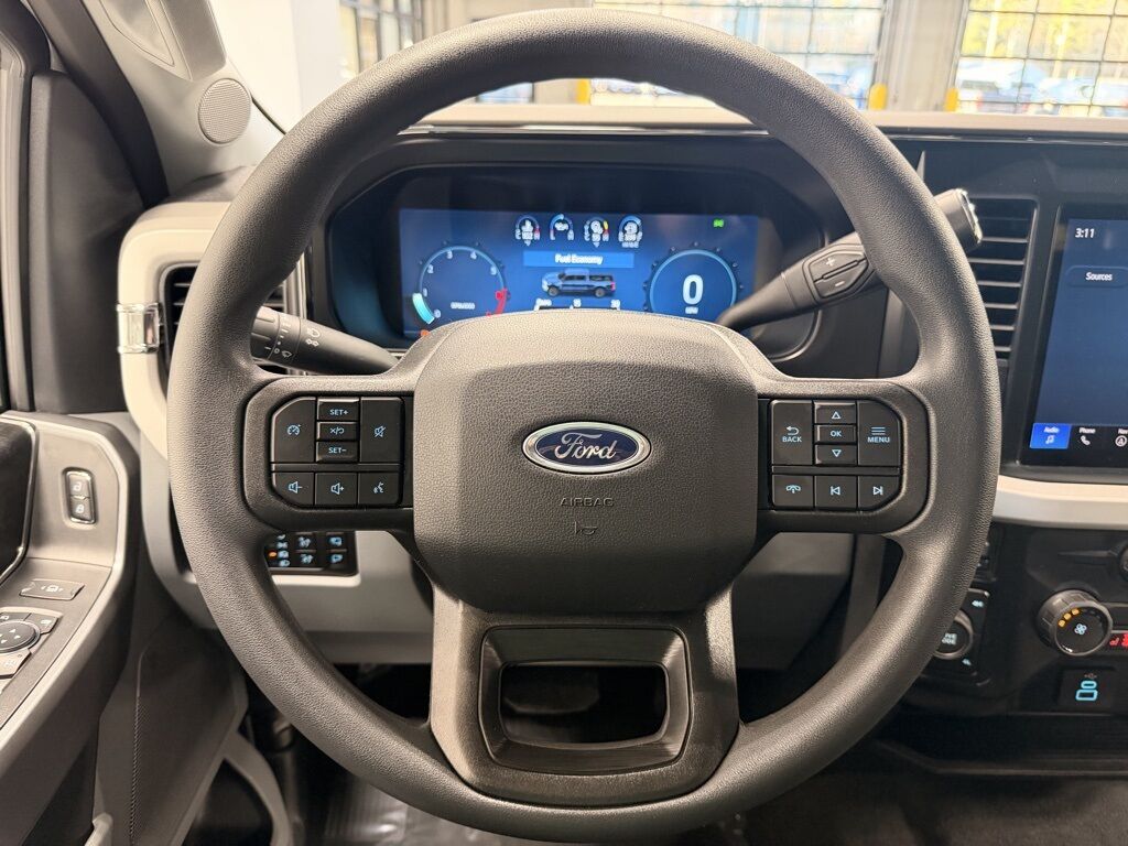 2025 Ford F-350 Super Duty 4x4 Crew Cab XLT SRW Minocqua WI