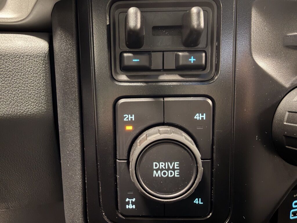 2025 Ford F-350 Super Duty 4x4 Crew Cab XLT SRW Minocqua WI