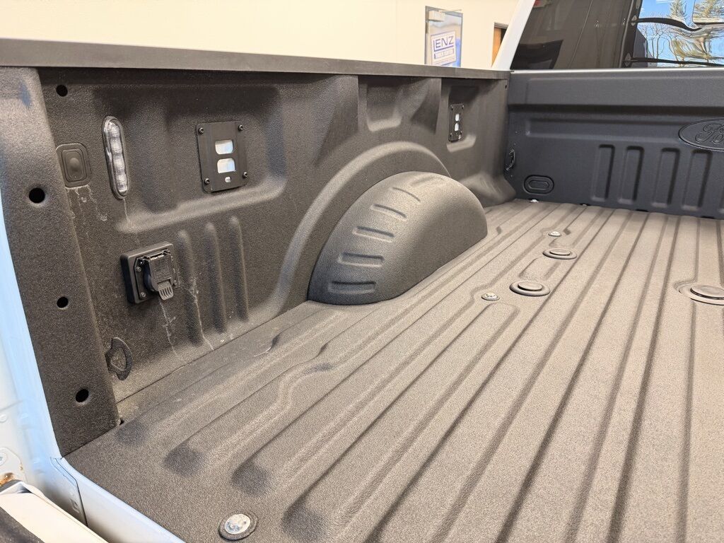 2025 Ford F-350 Super Duty 4x4 Crew Cab XLT SRW Minocqua WI