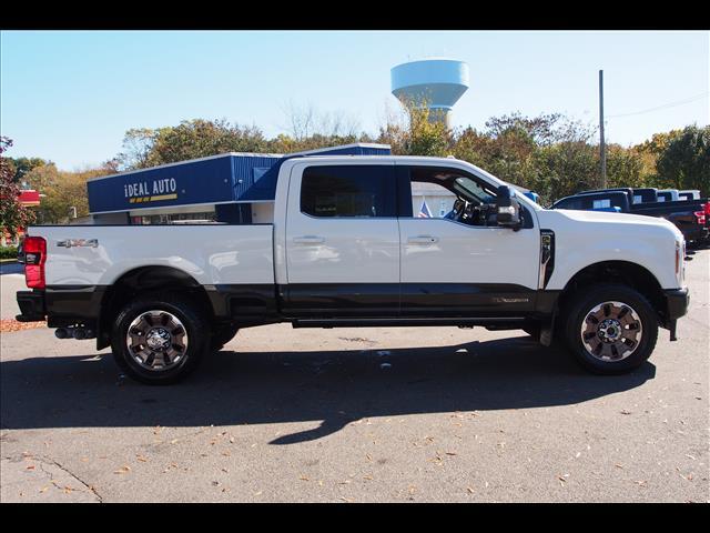 2025 Ford F-350 Super Duty King Ranch