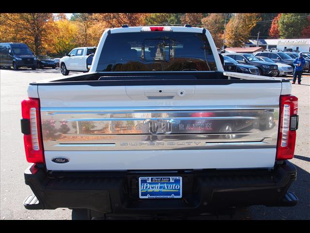 2025 Ford F-350 King Ranch photo 4
