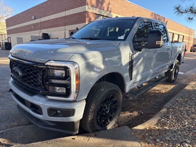 2025 Ford F-350SD Lariat