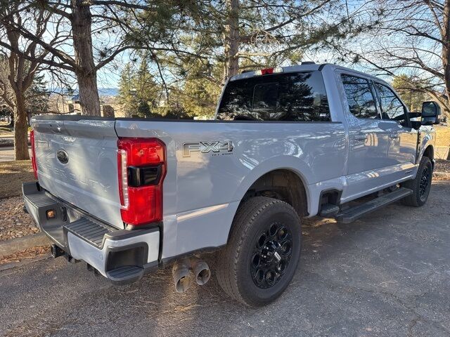 2025 Ford F-350SD Lariat