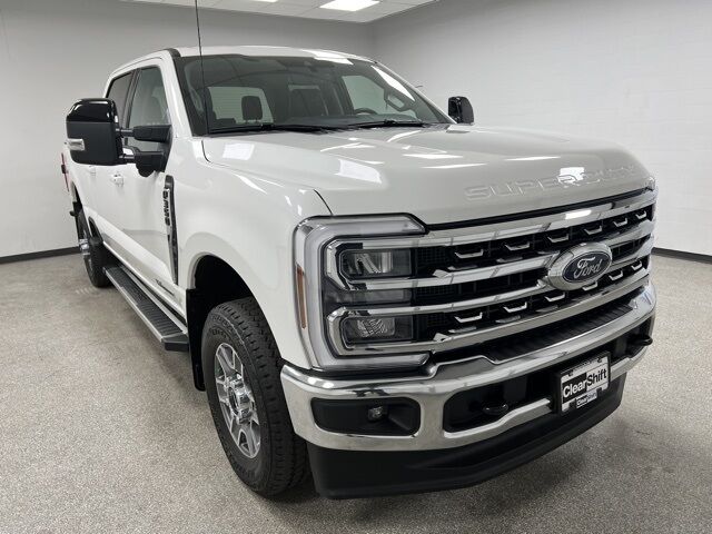2025 Ford F-350SD Lariat