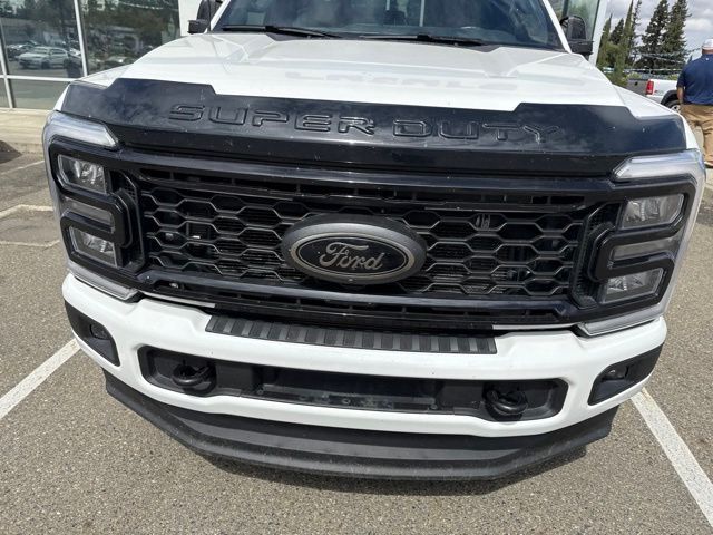 2025 Ford F-350SD Lariat