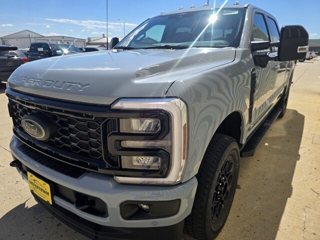 2025 Ford F-350SD Lariat Watertown SD